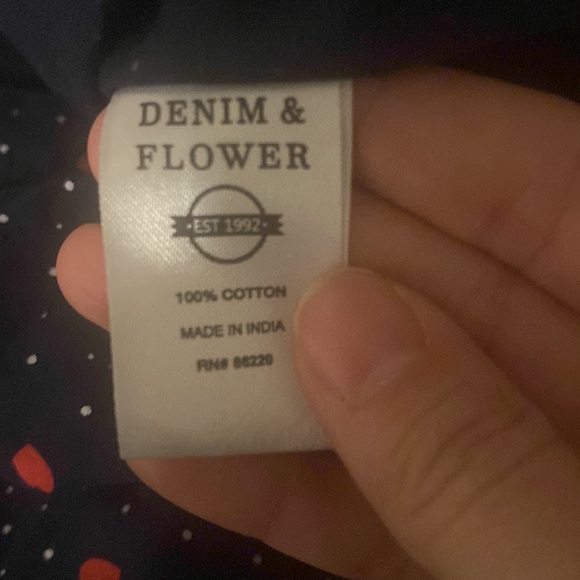 Denim & Flower By Ricky Singh Heart Button Down - Picture 4 of 4